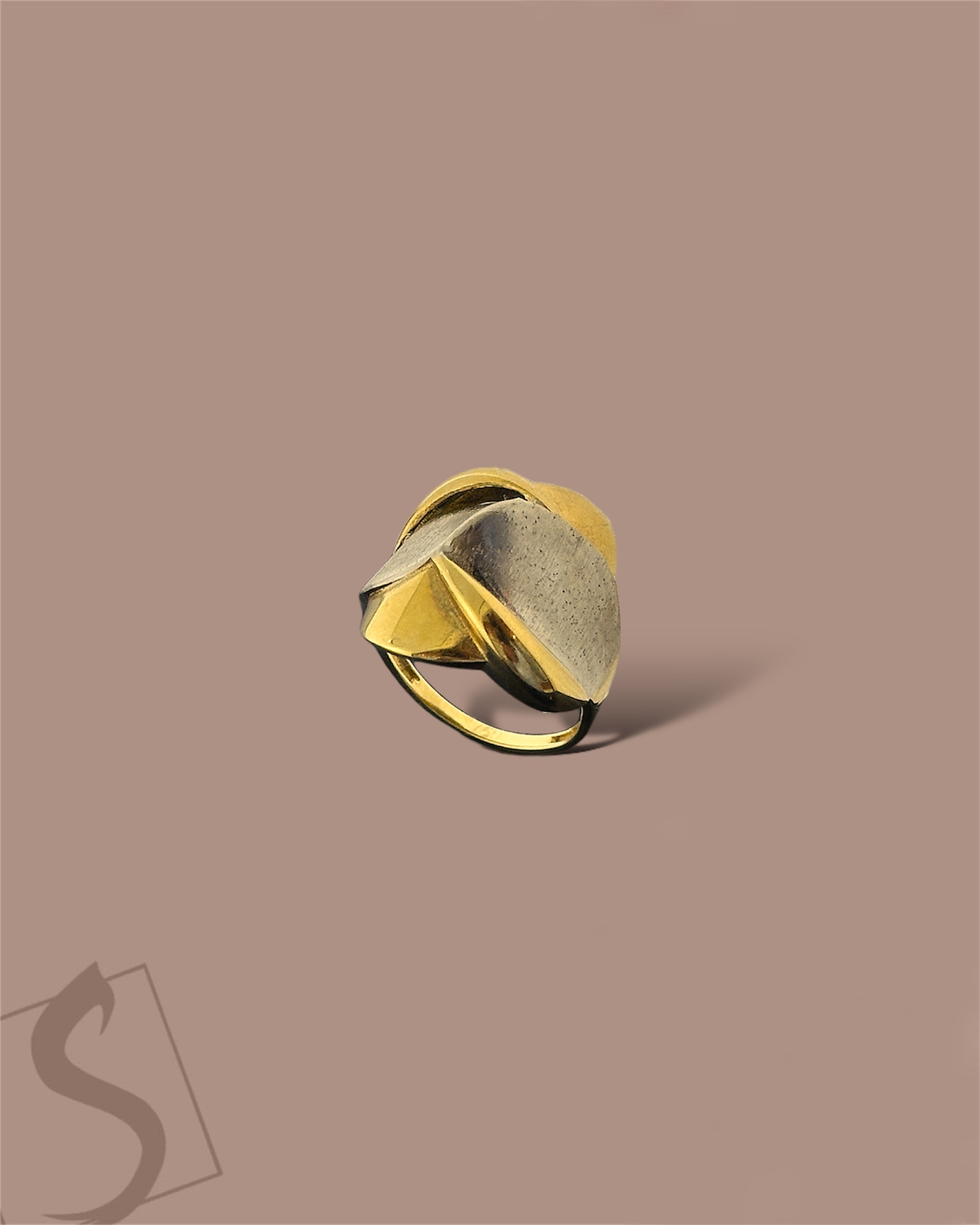 Gold RING | 311883