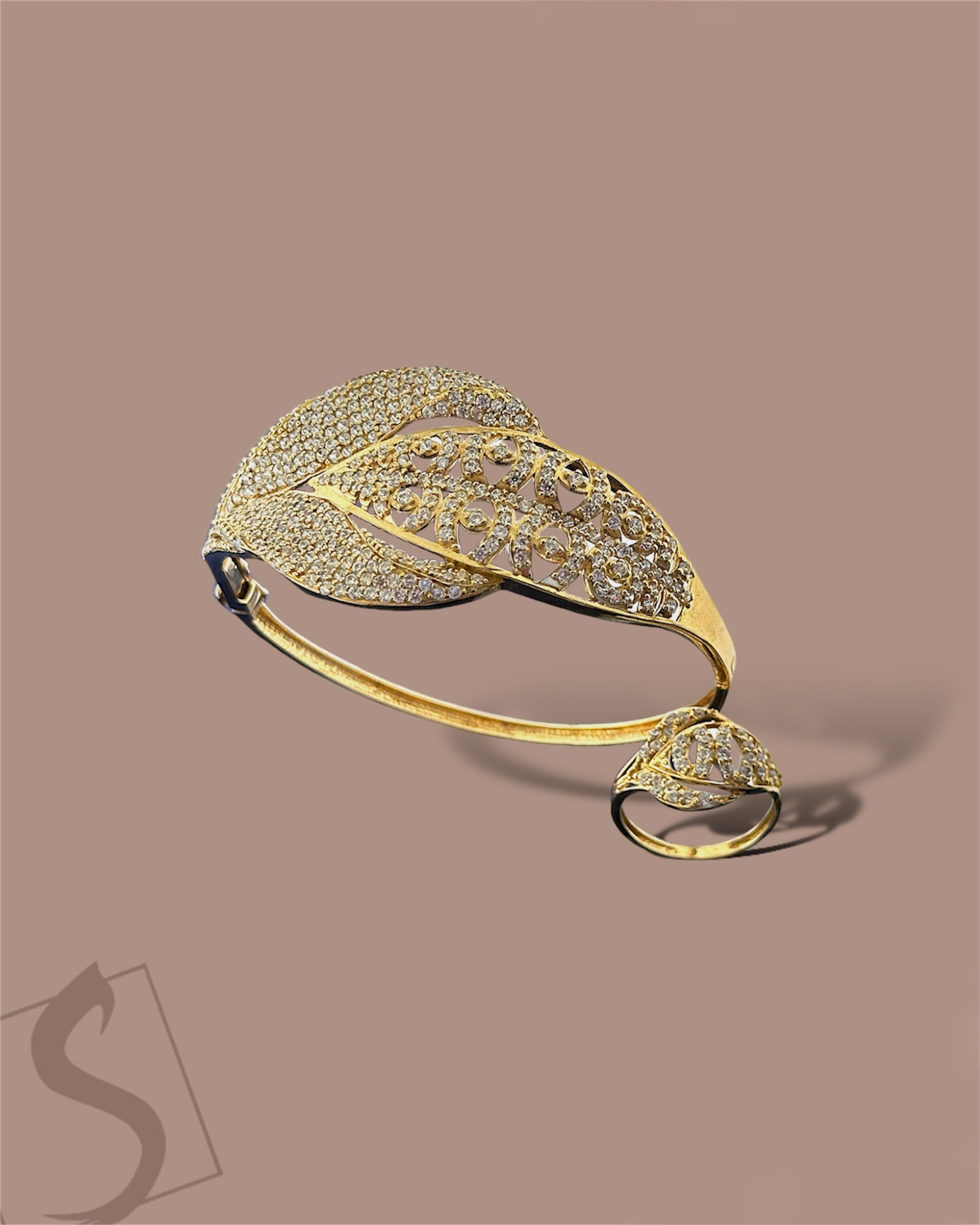 Gold BANGLE | 218691