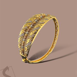 Gold BANGLE | 232677