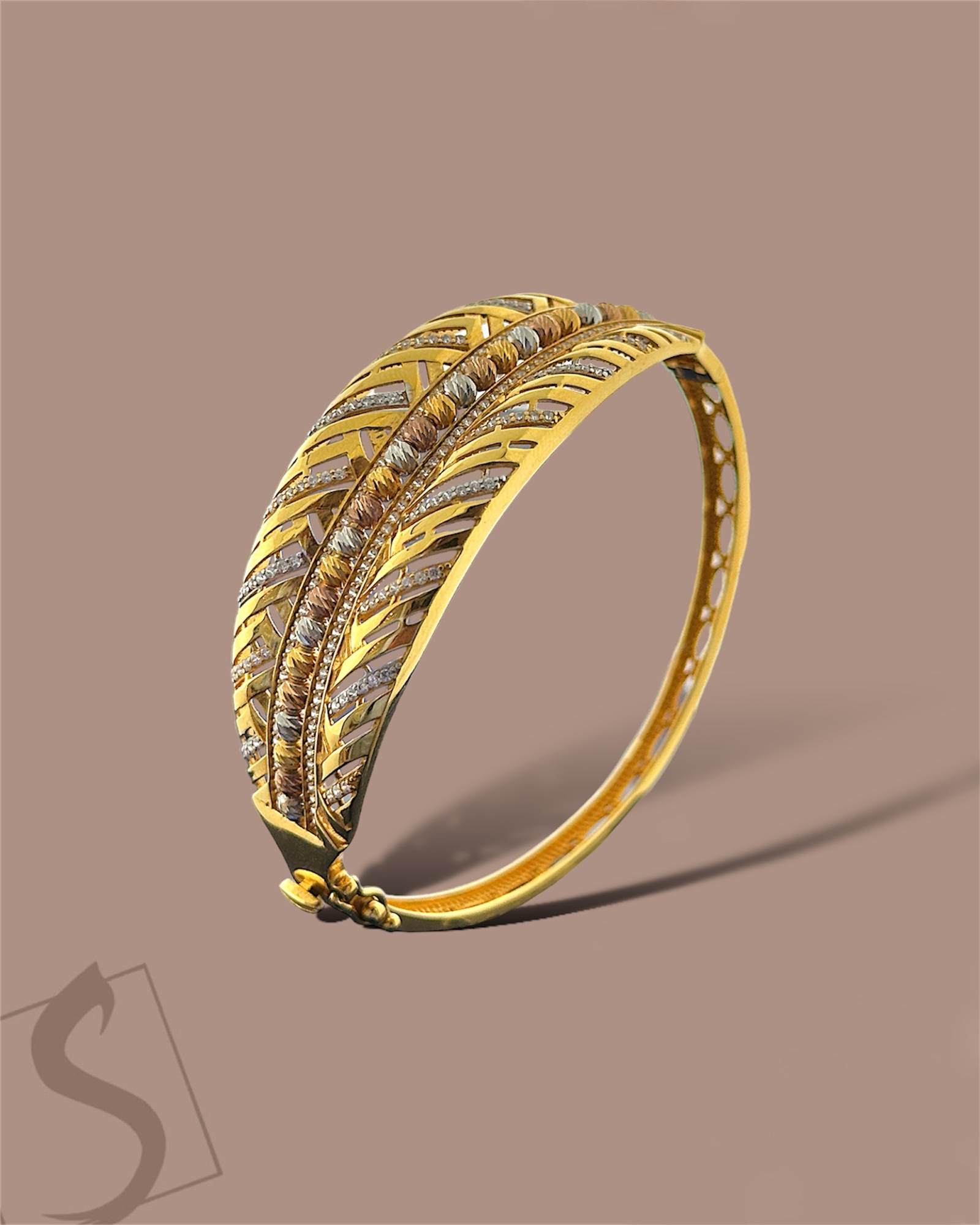 Gold BANGLE | 232677