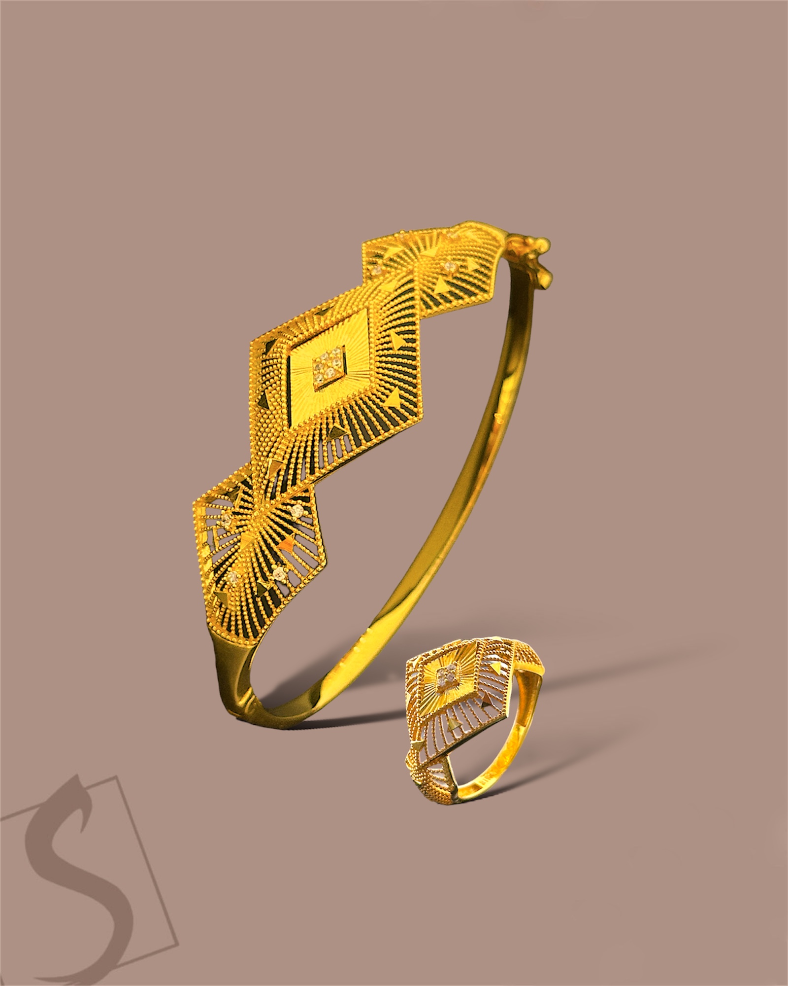 Gold BANGLE | 394422